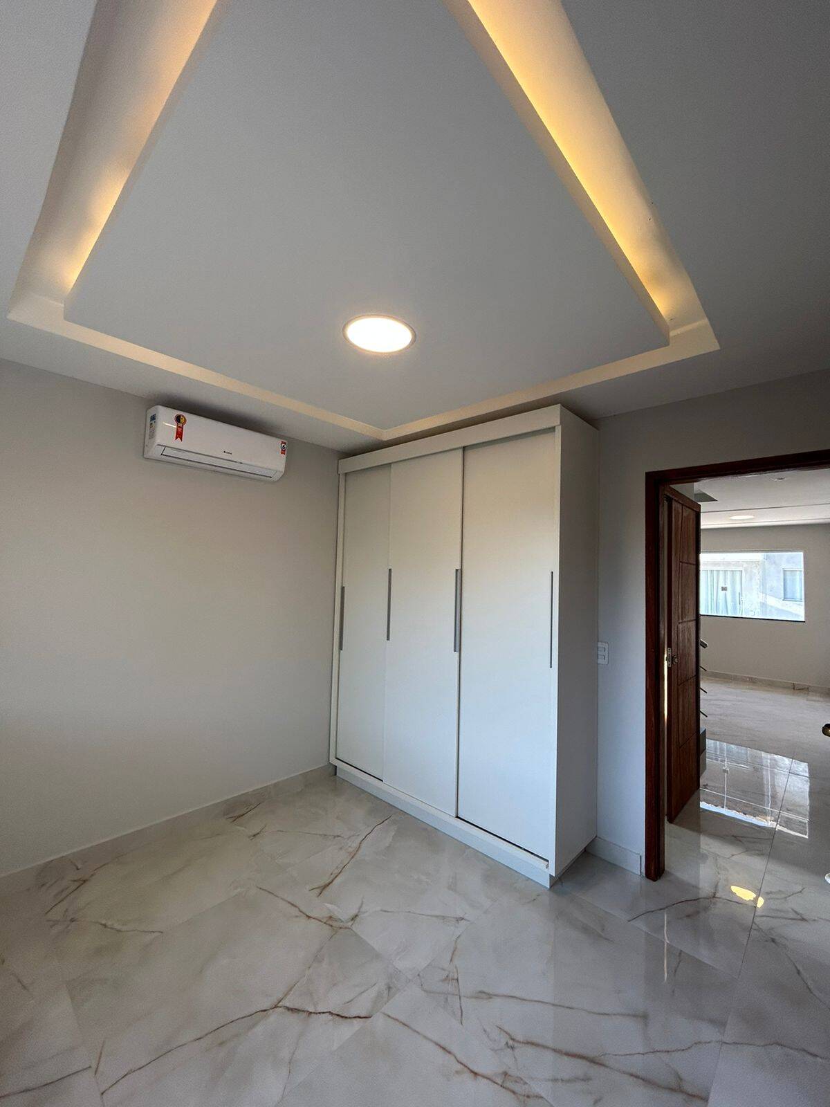 Casa à venda e aluguel com 4 quartos - Foto 11